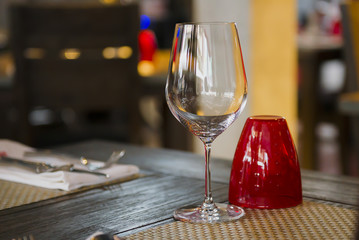 Empty glasses in restaurant.