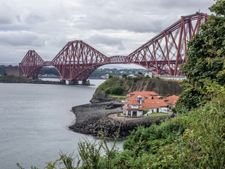 Homes under the Forth Rail Bridge