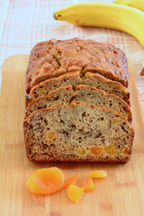 Banana bread with apricots