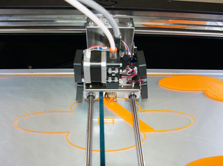3D Printer (FDM)