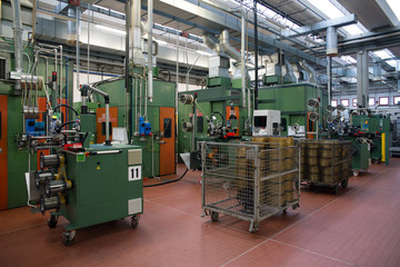 Automated factory plant for electrical component