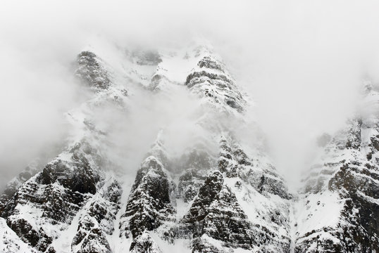 Fototapeta Mount Chephren, Banff National Park, Alberta, Canada