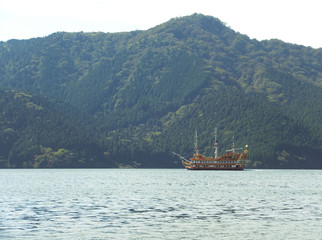 箱根芦ノ湖の海賊船(神奈川県)