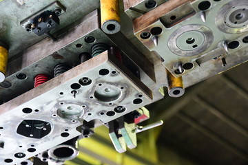 Sheet Metal Stamping Tool Die. Progressive Stamping System.