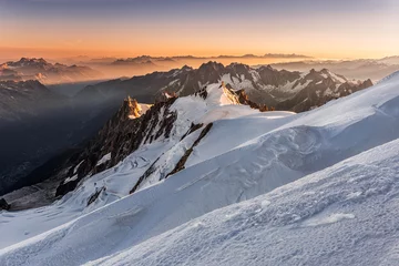 Fotobehang Mont Blanc Aiguille du Midi van de Mont Blanc