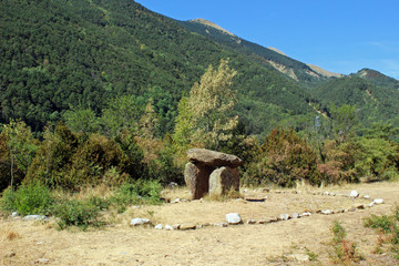 Dolmen de Santa Elena en Biescas, Huesca (España)  © mmadrigal70