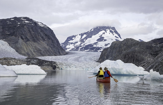 Canoeing, Jacobson glacier, Coast Mountains, British Columbia, Canada