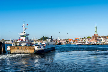 Fototapeta premium 5368 Travemünde - Fährverbindung