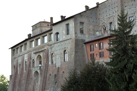 Castello Di Cassano