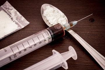 Drug syringe