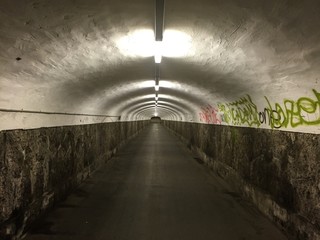 Tunnel