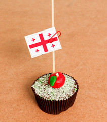 georg iaflag on a apple cupcake