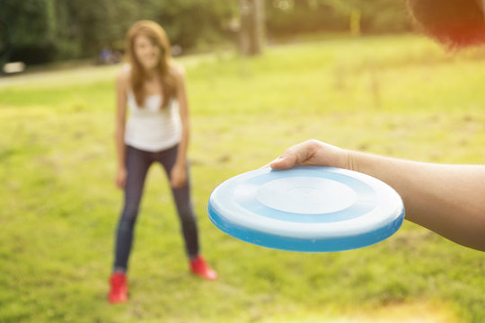 Catch the frisbee