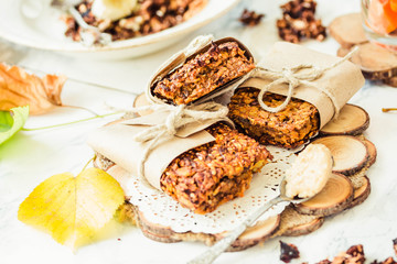 homemade granola bars with pumpkin, banana and peanut butter