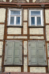 Sanierungsbed&uuml;rftiger Altbau 