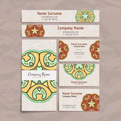 Naklejka premium Set of vector design templates. Business card with floral circle ornament. Mandala style.