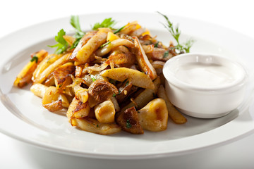 Pan Fried Potatoes with Mushrooms and Onions