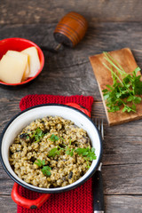 Risotto with brown rice, mushrooms and turmeric