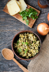 Risotto with brown rice, mushrooms and turmeric