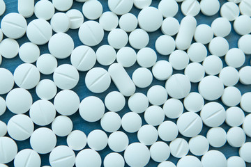 Top view of the Spilled white pills