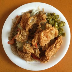 Stir-fried rice vermicelli with fried tofu, local food at Singapore