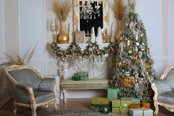 Christmas Tree in Room, Xmas Home Night Interior