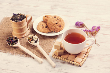 Herbal tea and cookies