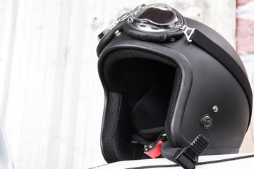 Fototapeta premium Retro helmet with goggles
