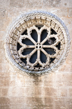 il vecchio rosone della basilica