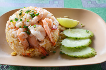 Fried rice with shrimp, Thai style