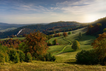 Fototapeta na wymiar Beautiful view of sunrise in autumn Pieniny mountain