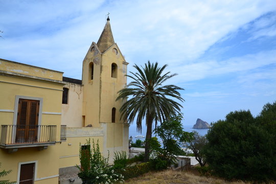 Panarea - Chiesa di San Pietro