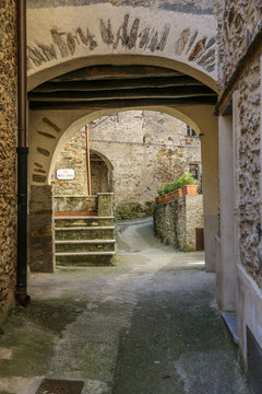 Levigliani, Italien, Toscana, Versilia, Apuinische Alpen, Wandern, Bergsteigen, Tropfsteinh&ouml;hle, Silbermine, Bergdorf, Ruge , Erholung, Einsamkeit, Stille, Wanderwege