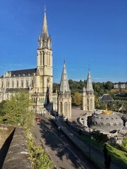 Obraz premium Lourdes, basilica dell'Immacolata