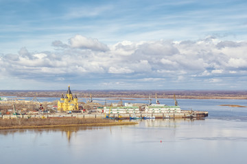 Весна на нижегородской стрелке