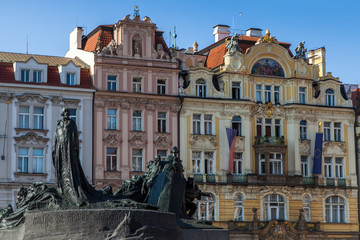 Fototapeta na wymiar Detailansicht von Jan-Hus-Denkmal auf dem Altstädter Ring Prag Tscheschien