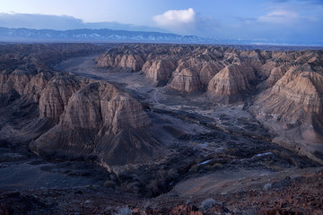 Fototapeta na wymiar Morning twilight on the Zhabyr Canyon (Yellow canyon) in National park Charyn, Kazakhstan, Central Asia