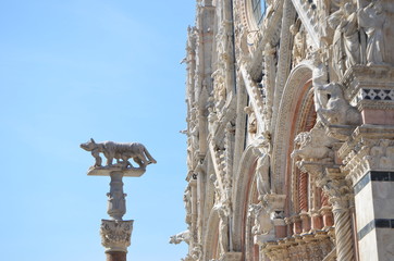 façade et louve de la cathédrale de Sienne