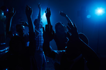 Obraz na płótnie Canvas Dancing in night club