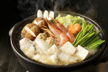 海鮮鍋　Japanese seafood hot pot