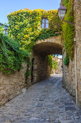 Fototapeta na wymiar Medieval streets in Peratallada, Spain