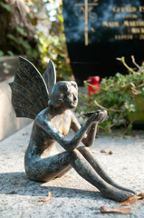 détail ange au cimetière