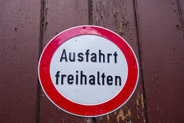 Ausfahrt freihalten