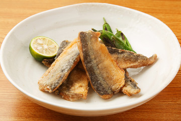 秋刀魚の竜田揚げ