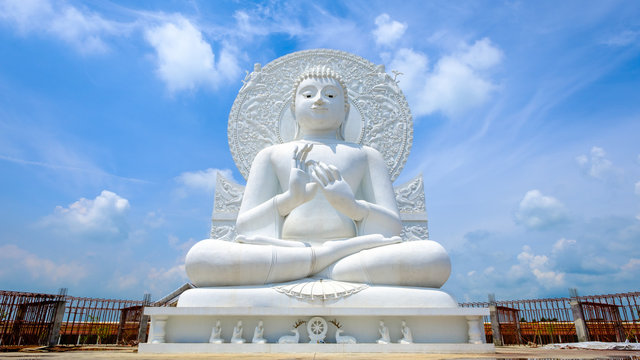  Big white buddha statue ,temple in Saraburi province, Thailand. Photo taken on: 02 Oct , 2016