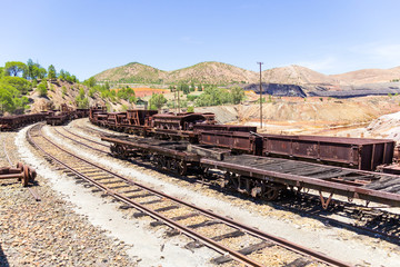 Panoramica  maquinaria de minas