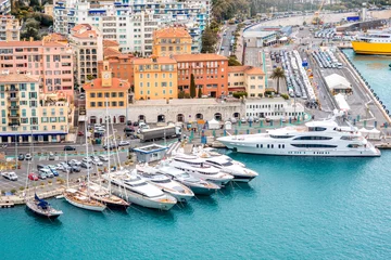 Zelfklevend Fotobehang Top view on the city and harbor with yachts and boats in Nice city in France © rh2010