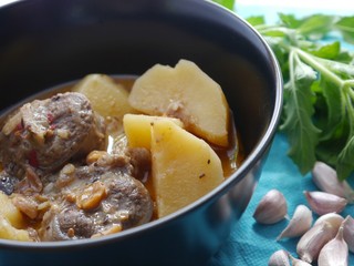 MUSSAMAN CURRY