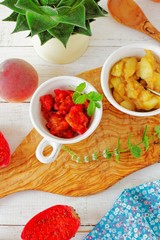 Chopped fruit of opuntia and apples