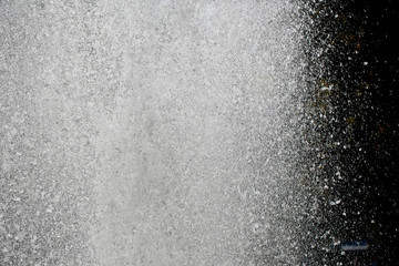 Water fountain spray drops